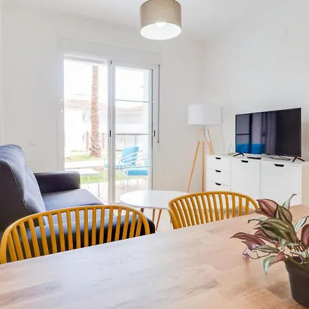 Small Oasis 2386 Groundfloor 5 Min From The